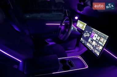 Позашляховик / Кросовер Tesla Model Y 2022 в Полтаві