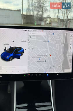 Внедорожник / Кроссовер Tesla Model Y 2020 в 