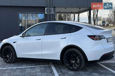 Внедорожник / Кроссовер Tesla Model Y 2023 в 