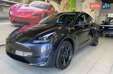 Tesla Model Y 2024 Tesla Model Y 2024