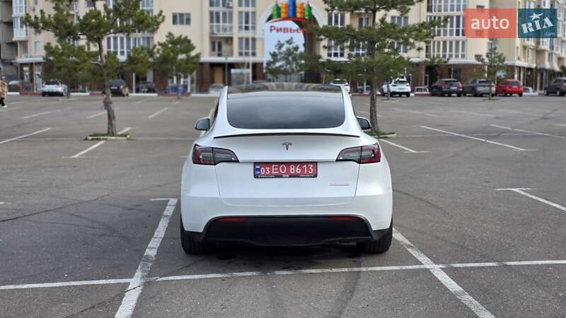Позашляховик / Кросовер Tesla Model Y 2020 в Миколаєві