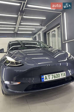 Внедорожник / Кроссовер Tesla Model Y 2023 в 