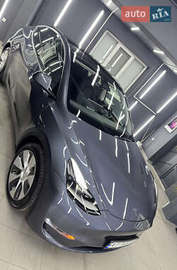 Внедорожник / Кроссовер Tesla Model Y 2023 в 
