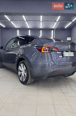 Внедорожник / Кроссовер Tesla Model Y 2023 в 