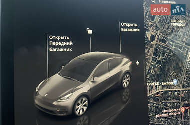 Внедорожник / Кроссовер Tesla Model Y 2023 в 