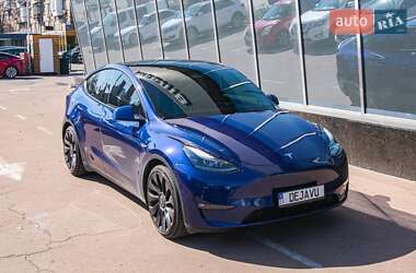 Внедорожник / Кроссовер Tesla Model Y 2022 в 