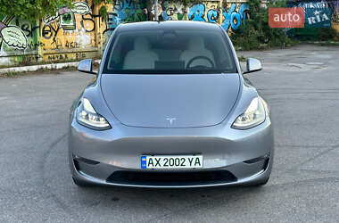 Позашляховик / Кросовер Tesla Model Y 2023 в 
