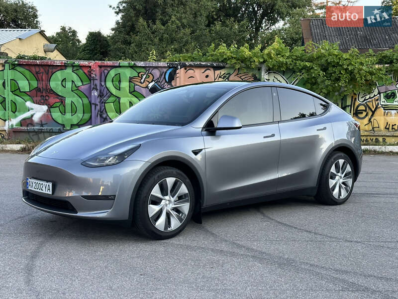 Внедорожник / Кроссовер Tesla Model Y 2023 в Харькове