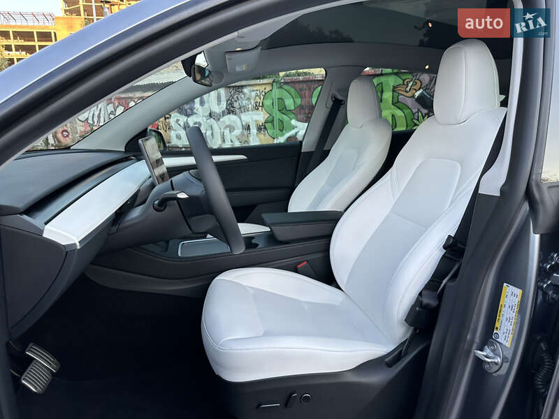 Внедорожник / Кроссовер Tesla Model Y 2023 в Харькове