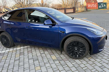 Внедорожник / Кроссовер Tesla Model Y 2023 в 