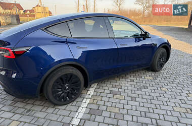 Внедорожник / Кроссовер Tesla Model Y 2023 в 