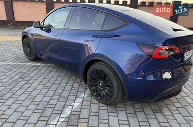Внедорожник / Кроссовер Tesla Model Y 2023 в 