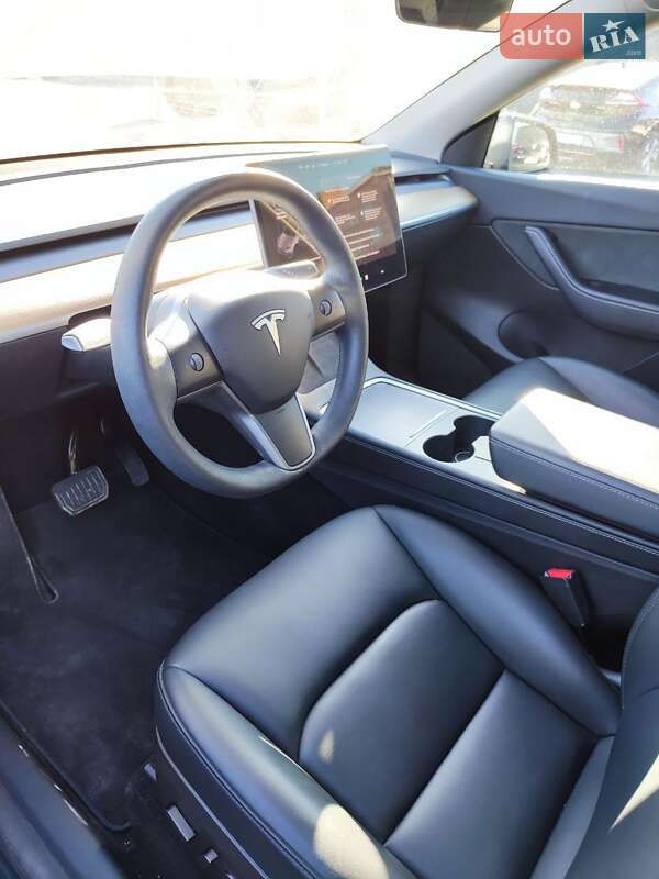 Внедорожник / Кроссовер Tesla Model Y 2022 в Львове