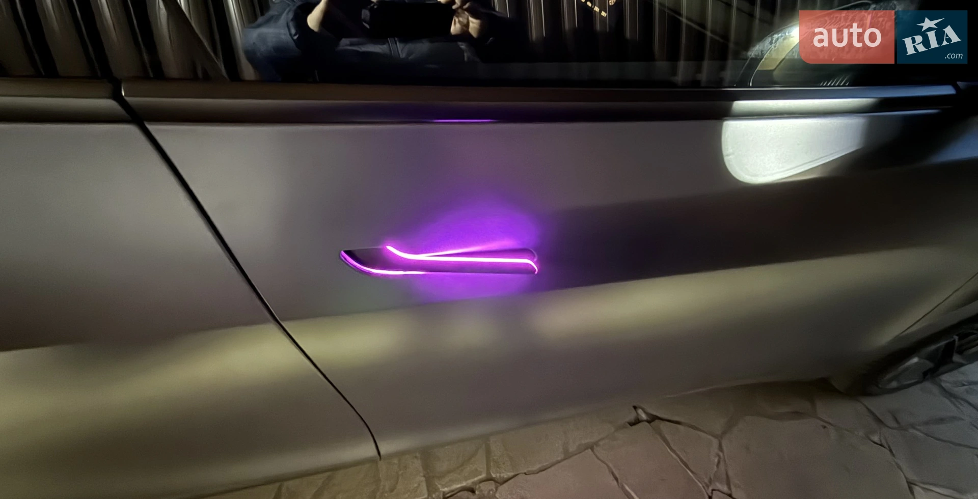 2022 Tesla Model Y - мініатюра 4