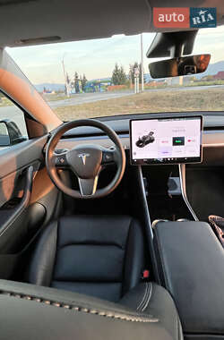 Внедорожник / Кроссовер Tesla Model Y 2020 в 