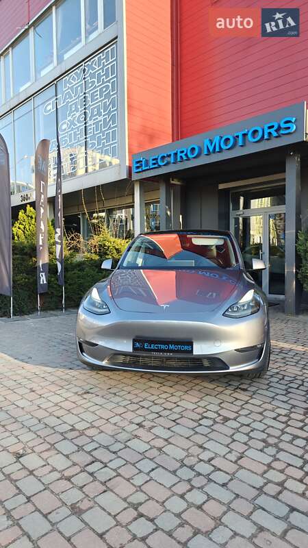Позашляховик / Кросовер Tesla Model Y 2023 в Львові