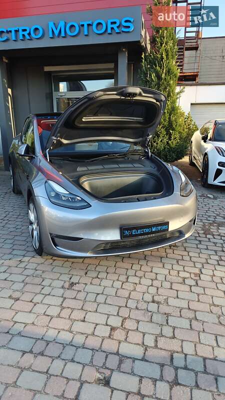 Позашляховик / Кросовер Tesla Model Y 2023 в Львові