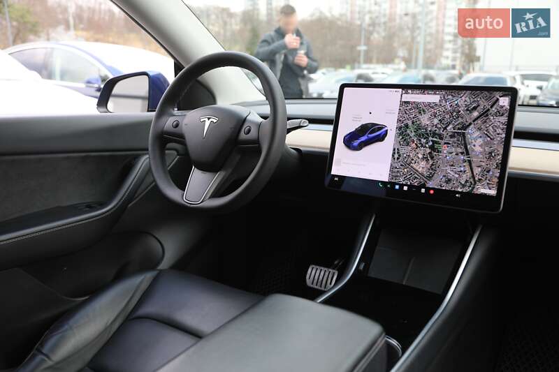 Позашляховик / Кросовер Tesla Model Y 2020 в Харкові