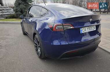 Внедорожник / Кроссовер Tesla Model Y 2022 в 