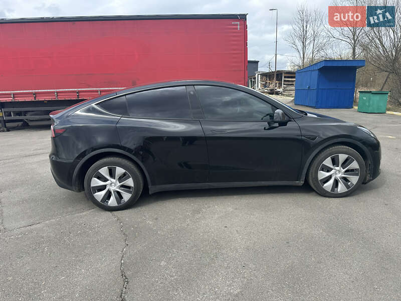 Внедорожник / Кроссовер Tesla Model Y 2022 в Ратным