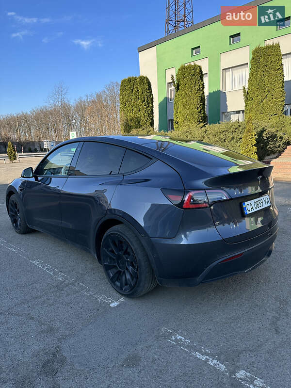 Позашляховик / Кросовер Tesla Model Y 2020 в Умані