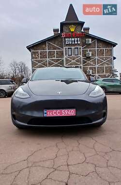 Позашляховик / Кросовер Tesla Model Y 2022 в 