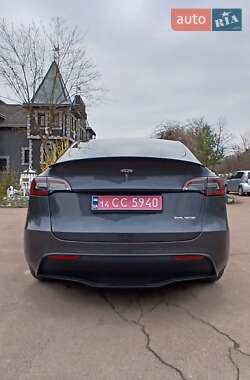 Позашляховик / Кросовер Tesla Model Y 2022 в 