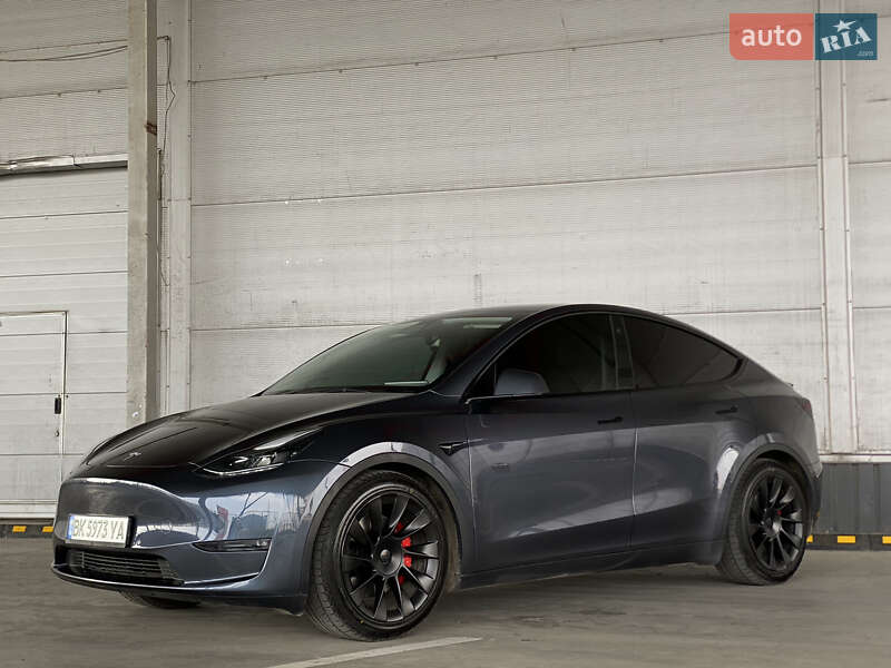 Tesla Model Y 2022