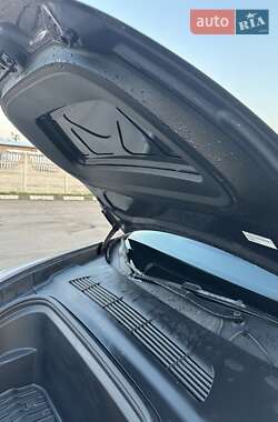 Внедорожник / Кроссовер Tesla Model Y 2023 в 