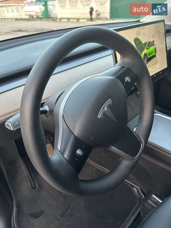 Внедорожник / Кроссовер Tesla Model Y 2023 в Коростене