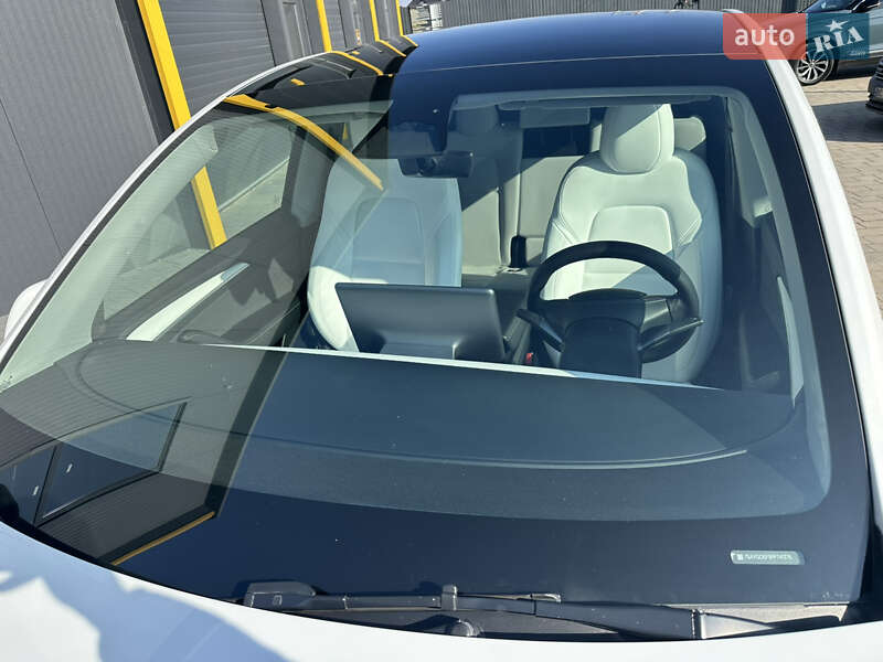 Внедорожник / Кроссовер Tesla Model Y 2023 в Львове