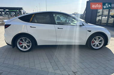Внедорожник / Кроссовер Tesla Model Y 2023 в 