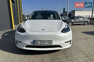 Внедорожник / Кроссовер Tesla Model Y 2023 в 