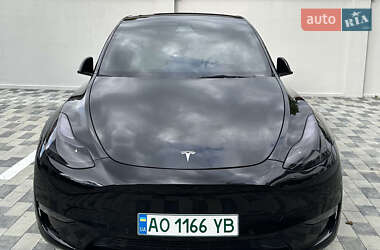 Внедорожник / Кроссовер Tesla Model Y 2021 в 
