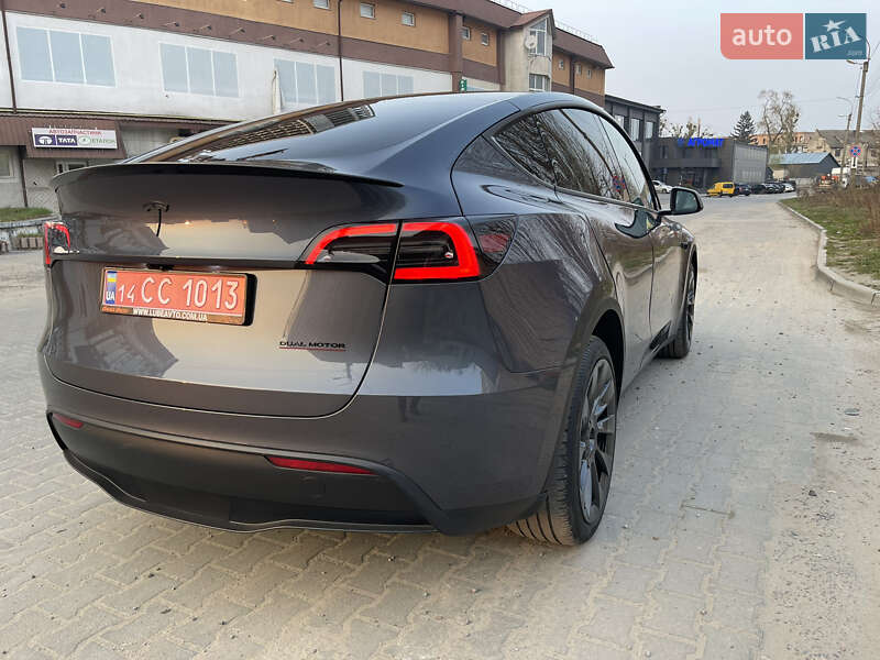 Внедорожник / Кроссовер Tesla Model Y 2023 в Львове фото 10 Внедорожник / Кроссовер Tesla Model Y 2023 в Львове