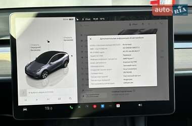 Позашляховик / Кросовер Tesla Model Y 2023 в 