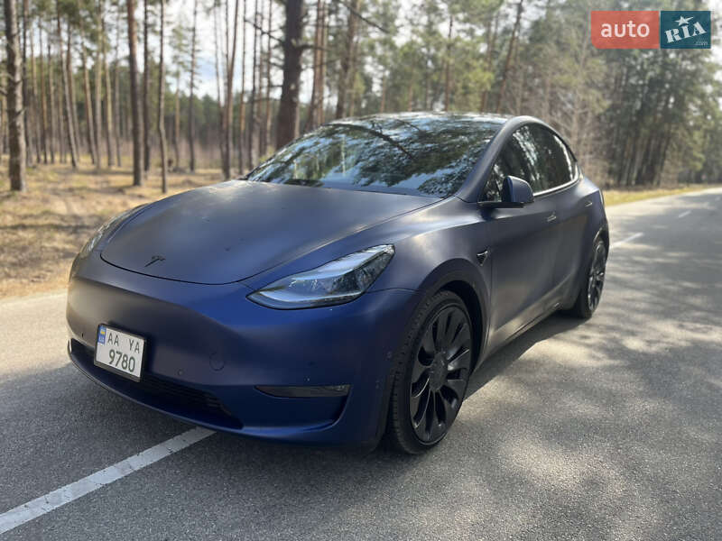 Позашляховик / Кросовер Tesla Model Y 2020 в Києві