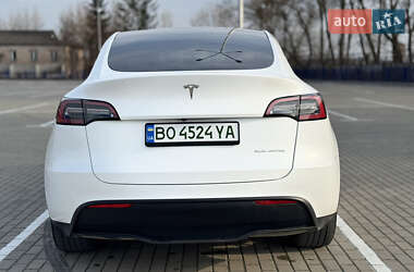 Внедорожник / Кроссовер Tesla Model Y 2023 в 