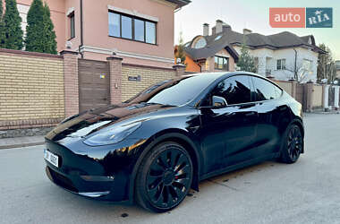 Внедорожник / Кроссовер Tesla Model Y 2023 в 