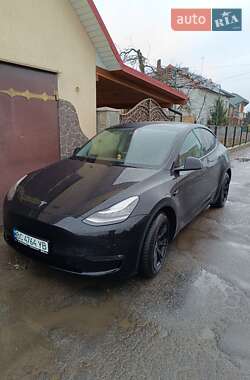 Tesla Model Y 2022 Tesla Model Y 2022