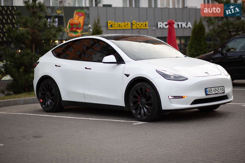 Внедорожник / Кроссовер Tesla Model Y 2021 в Виннице