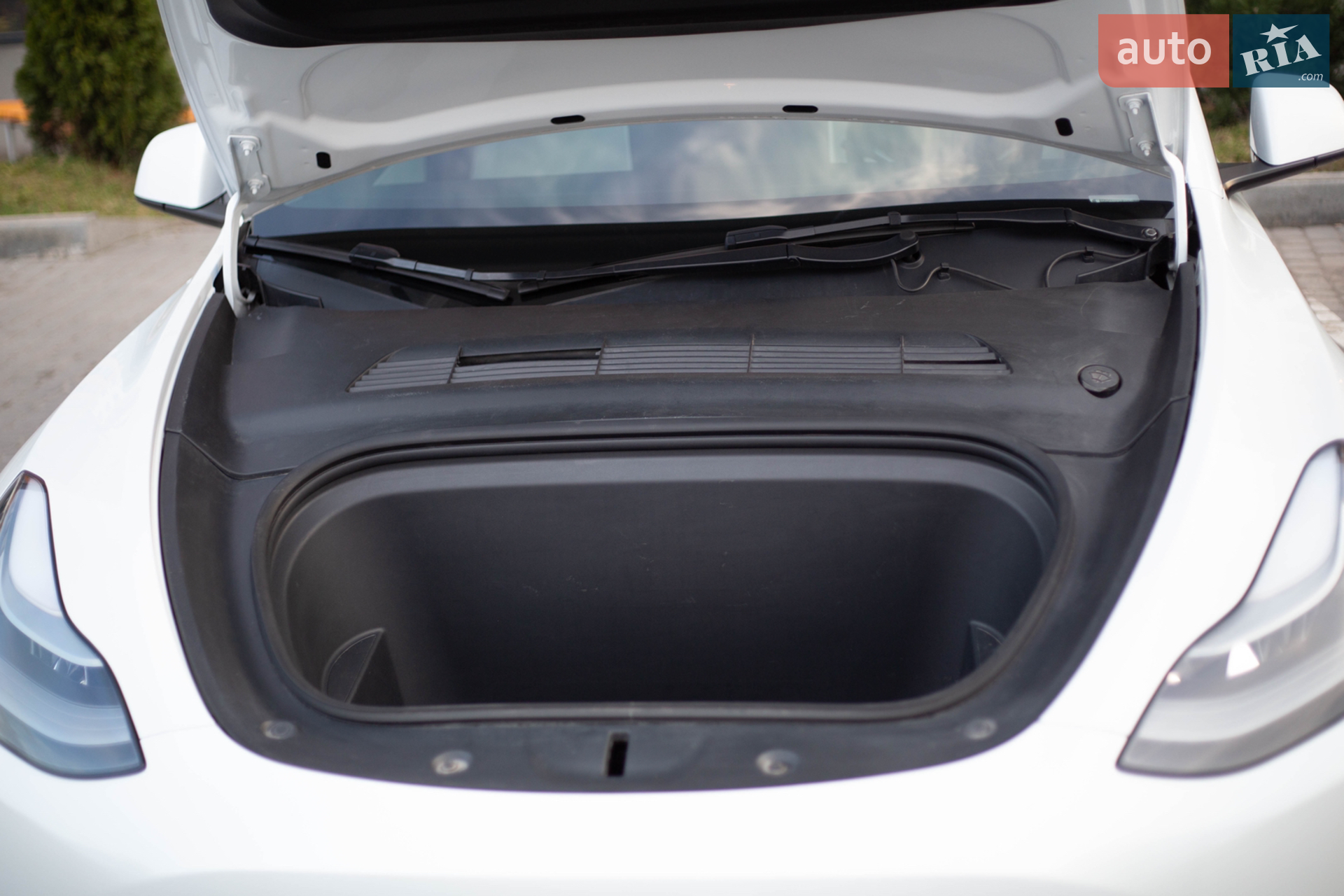 2021 Tesla Model Y - мініатюра 23