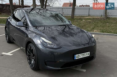 Внедорожник / Кроссовер Tesla Model Y 2021 в 