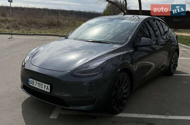 Внедорожник / Кроссовер Tesla Model Y 2021 в 