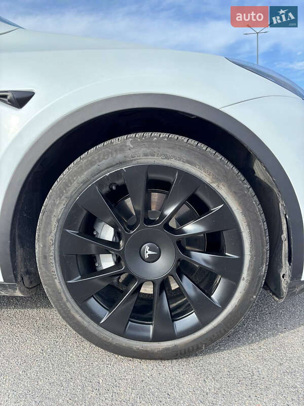 Внедорожник / Кроссовер Tesla Model Y 2023 в Днепре фото 9 Внедорожник / Кроссовер Tesla Model Y 2023 в Днепре