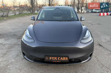 Позашляховик / Кросовер Tesla Model Y 2023 в 