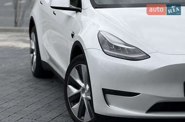 Внедорожник / Кроссовер Tesla Model Y 2021 в Львове