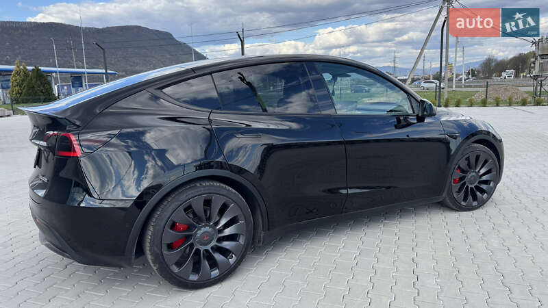 Внедорожник / Кроссовер Tesla Model Y 2021 в Хусте