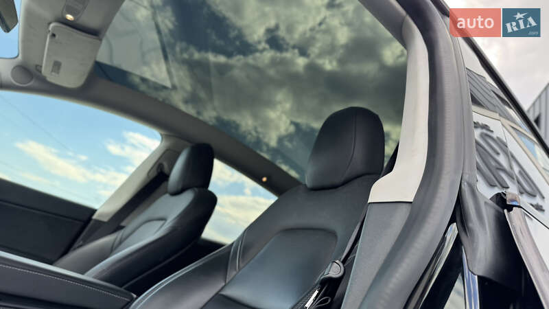 Внедорожник / Кроссовер Tesla Model Y 2021 в Хусте