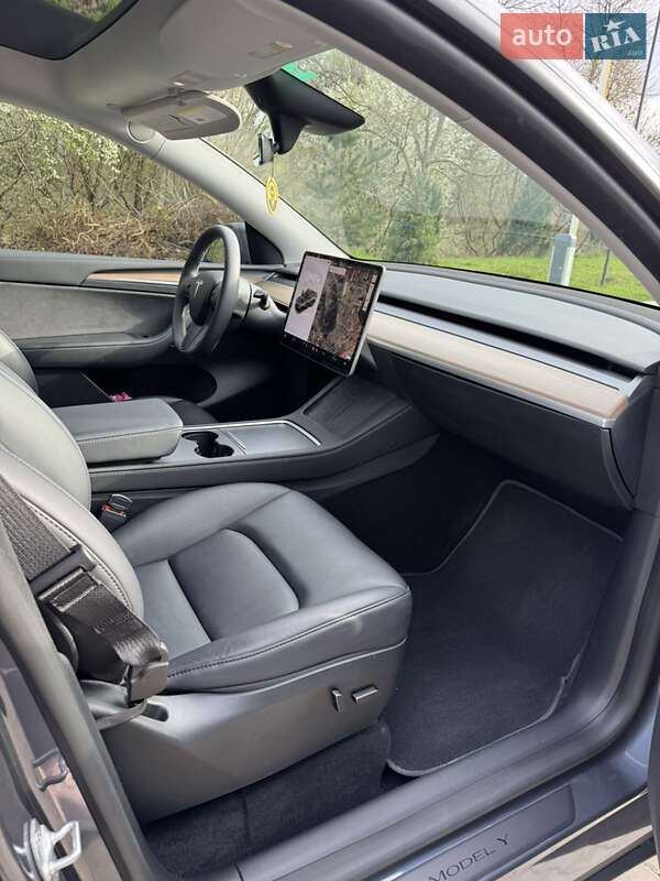 Внедорожник / Кроссовер Tesla Model Y 2023 в Ужгороде фото 8 Внедорожник / Кроссовер Tesla Model Y 2023 в Ужгороде
